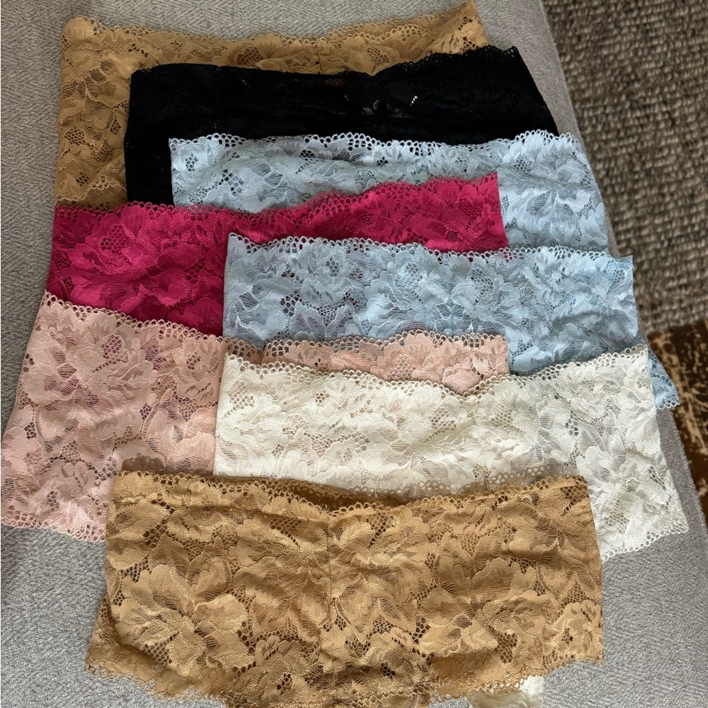 Soma Embraceable All-Over Lace Retro Thong Lot of 8 Size Medium